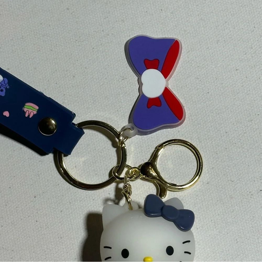NEW SANRIO HELLO KITTY Silicone Keychain / Backpack Accessory